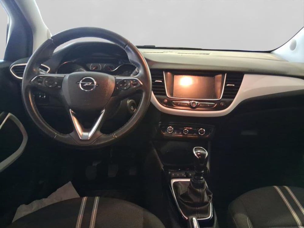 Opel Crossland usata a Genova (11)