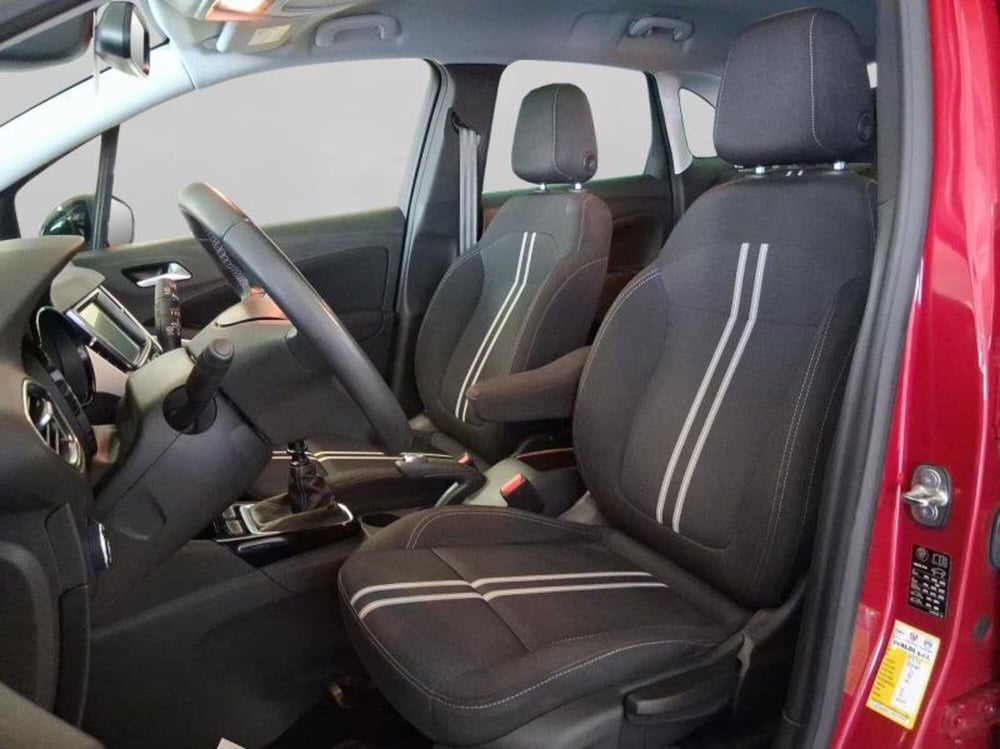 Opel Crossland usata a Genova (9)