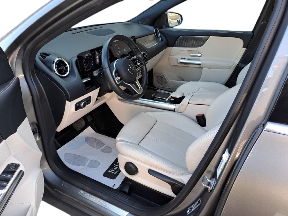 Mercedes-Benz GLA SUV usata a Pescara (9)