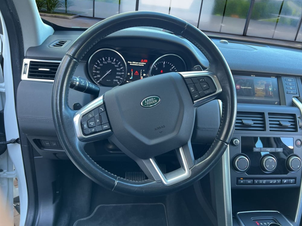 Land Rover Discovery Sport usata a Cosenza (10)