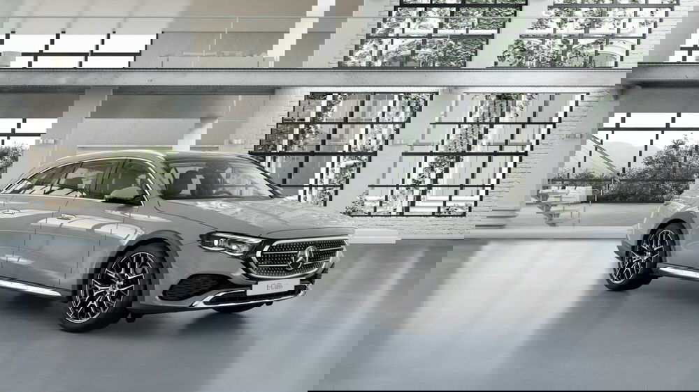 Mercedes-Benz Classe E Station Wagon nuova a Chieti (3)