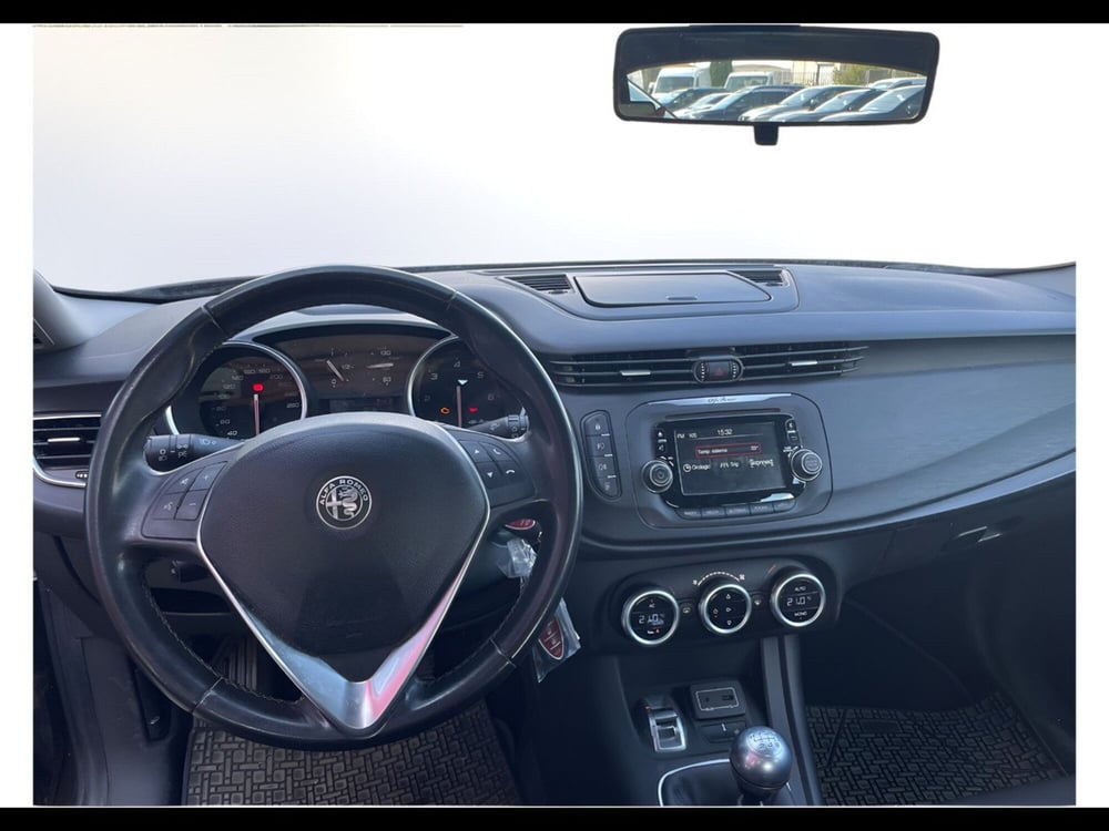 Alfa Romeo Giulietta usata a Siena (13)