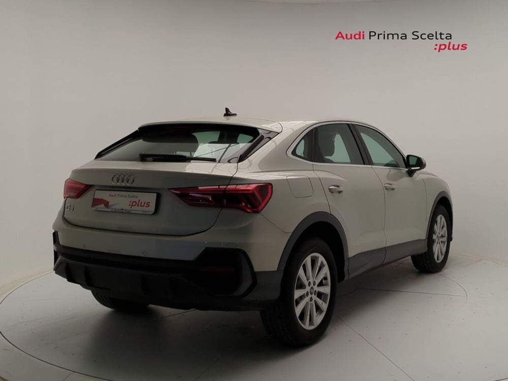 Audi Q3 Sportback nuova a Benevento (7)