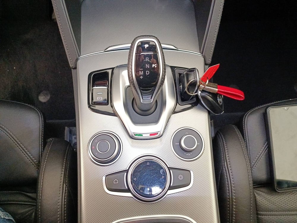 Alfa Romeo Stelvio usata a Treviso (18)