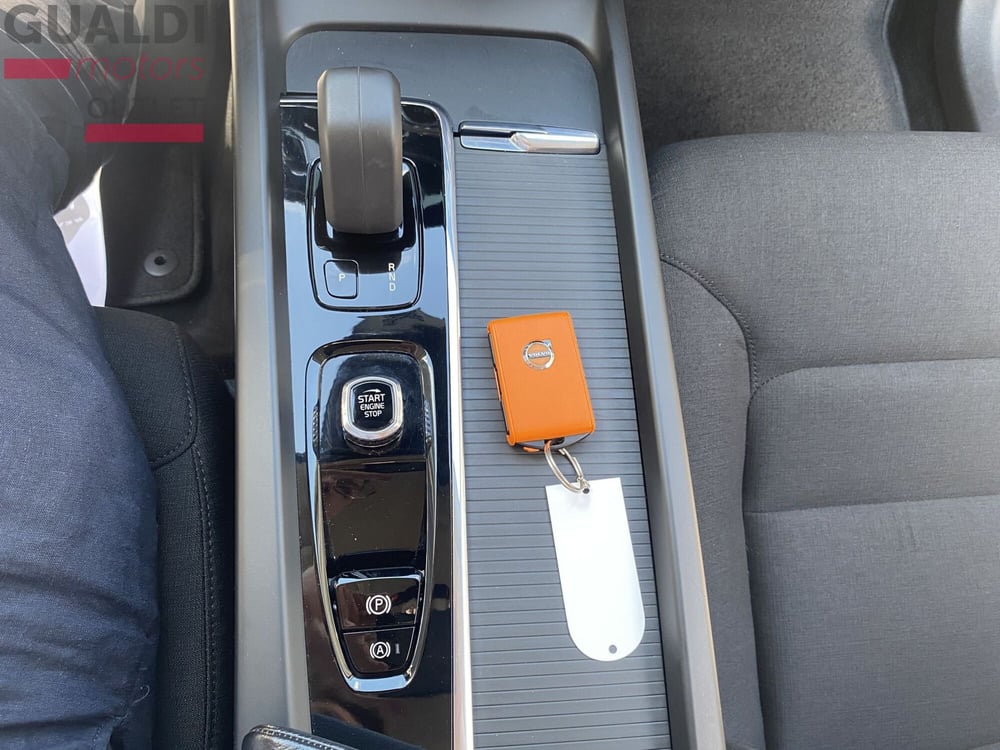 Volvo XC60 usata a Modena (13)