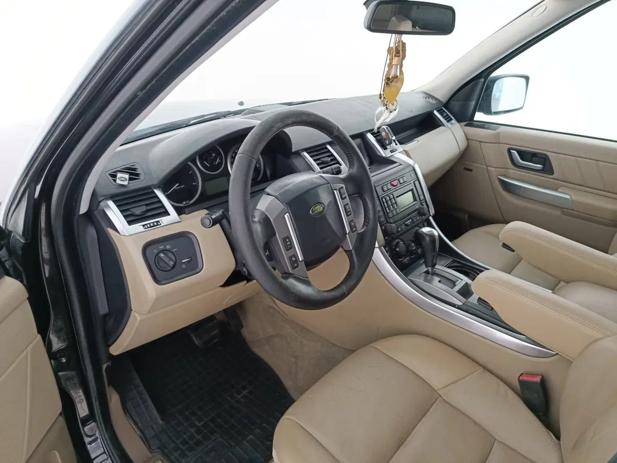 Land Rover Range Rover Sport usata a Treviso (10)