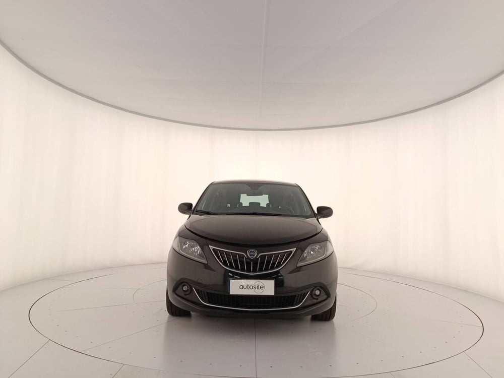 Lancia Ypsilon usata a Treviso (2)