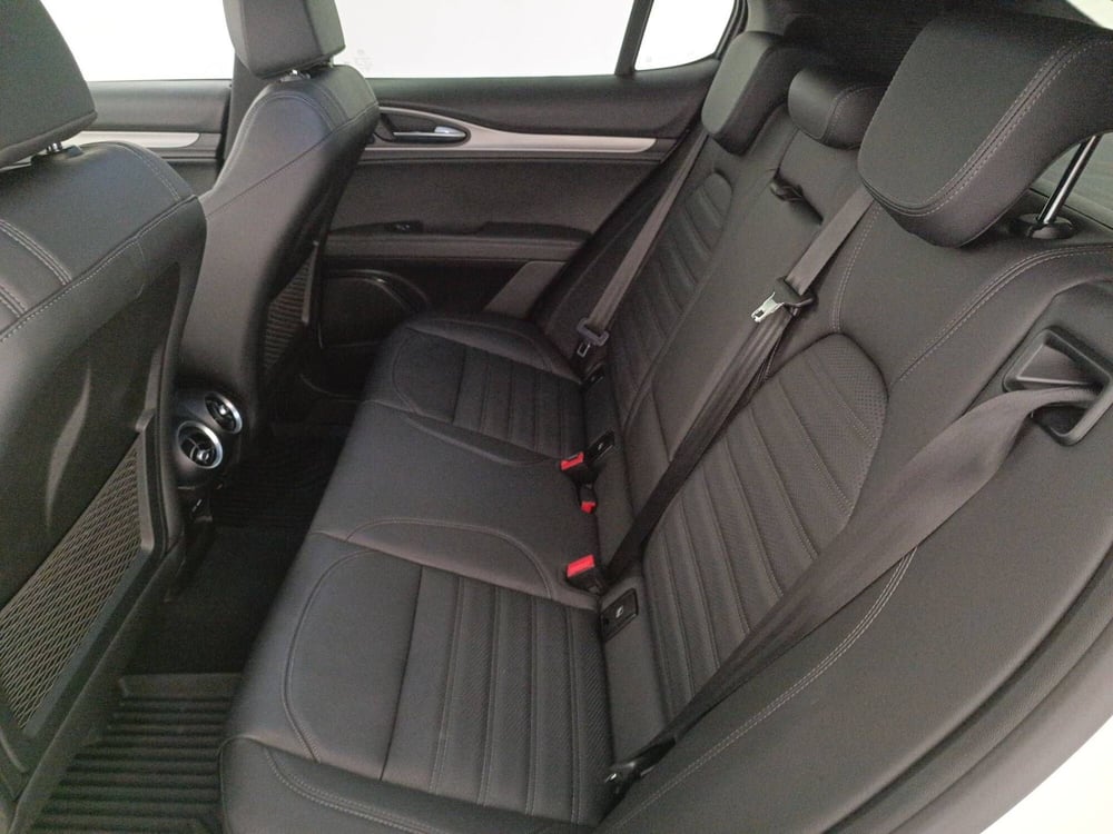 Alfa Romeo Stelvio usata a Treviso (12)