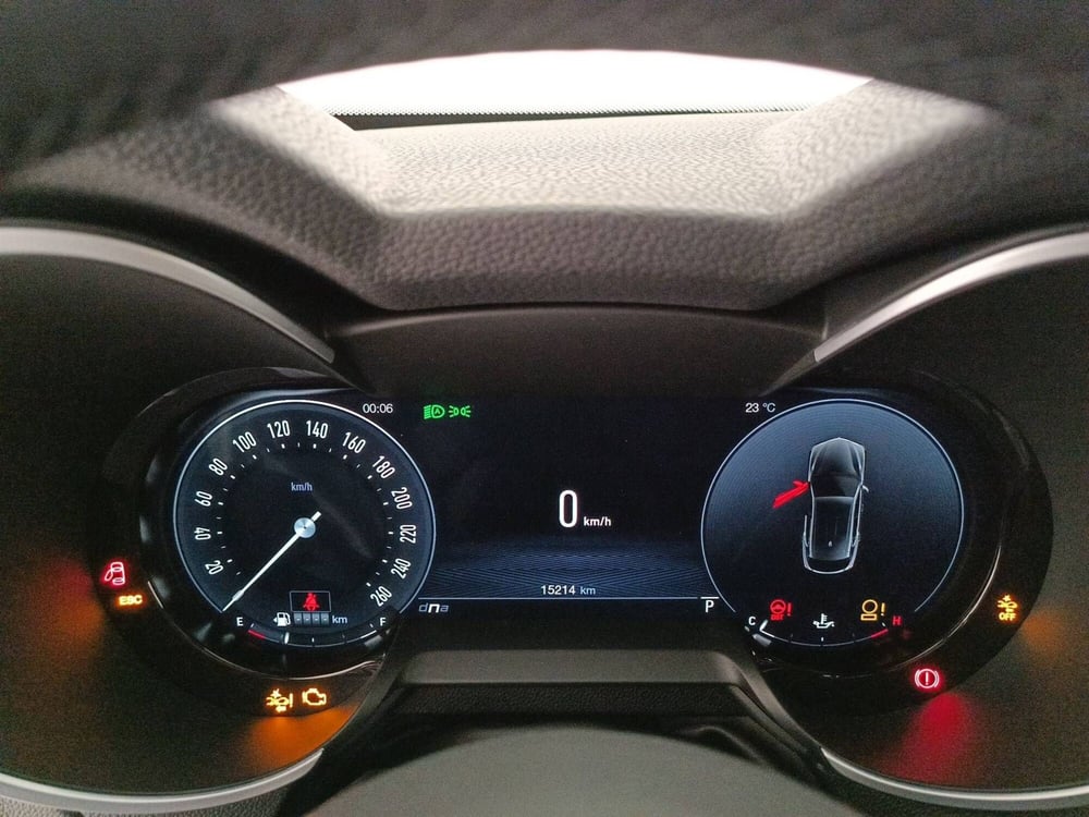 Alfa Romeo Stelvio usata a Treviso (14)