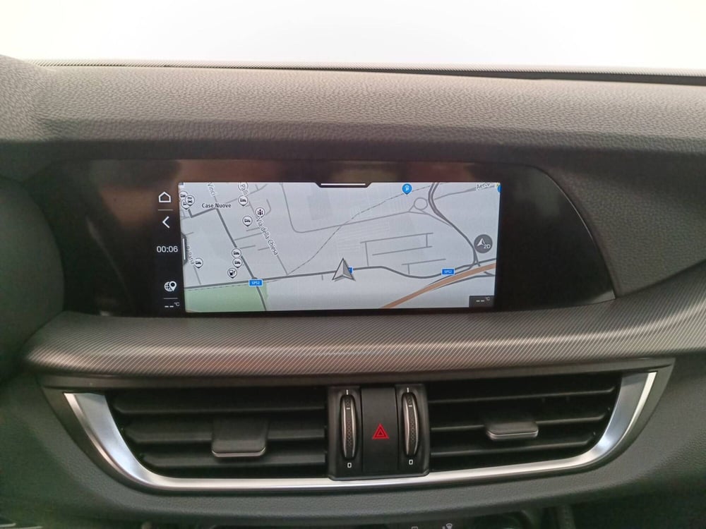 Alfa Romeo Stelvio usata a Treviso (15)