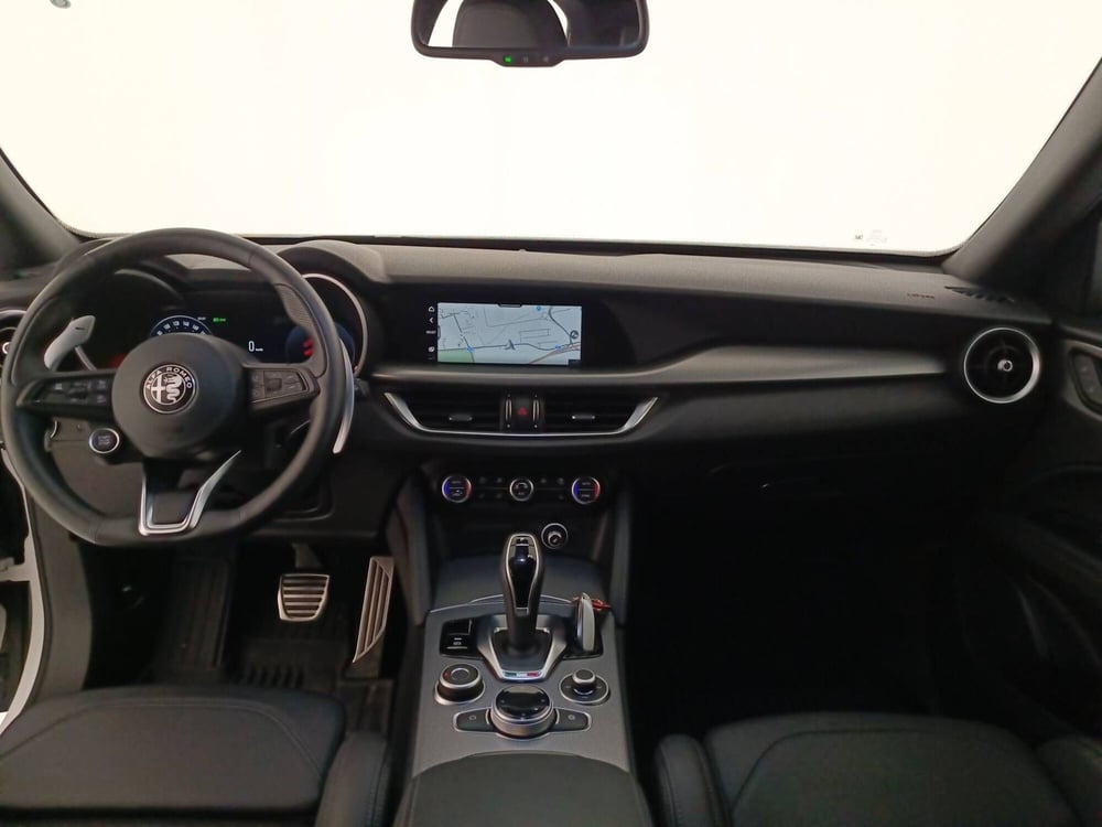 Alfa Romeo Stelvio usata a Treviso (9)