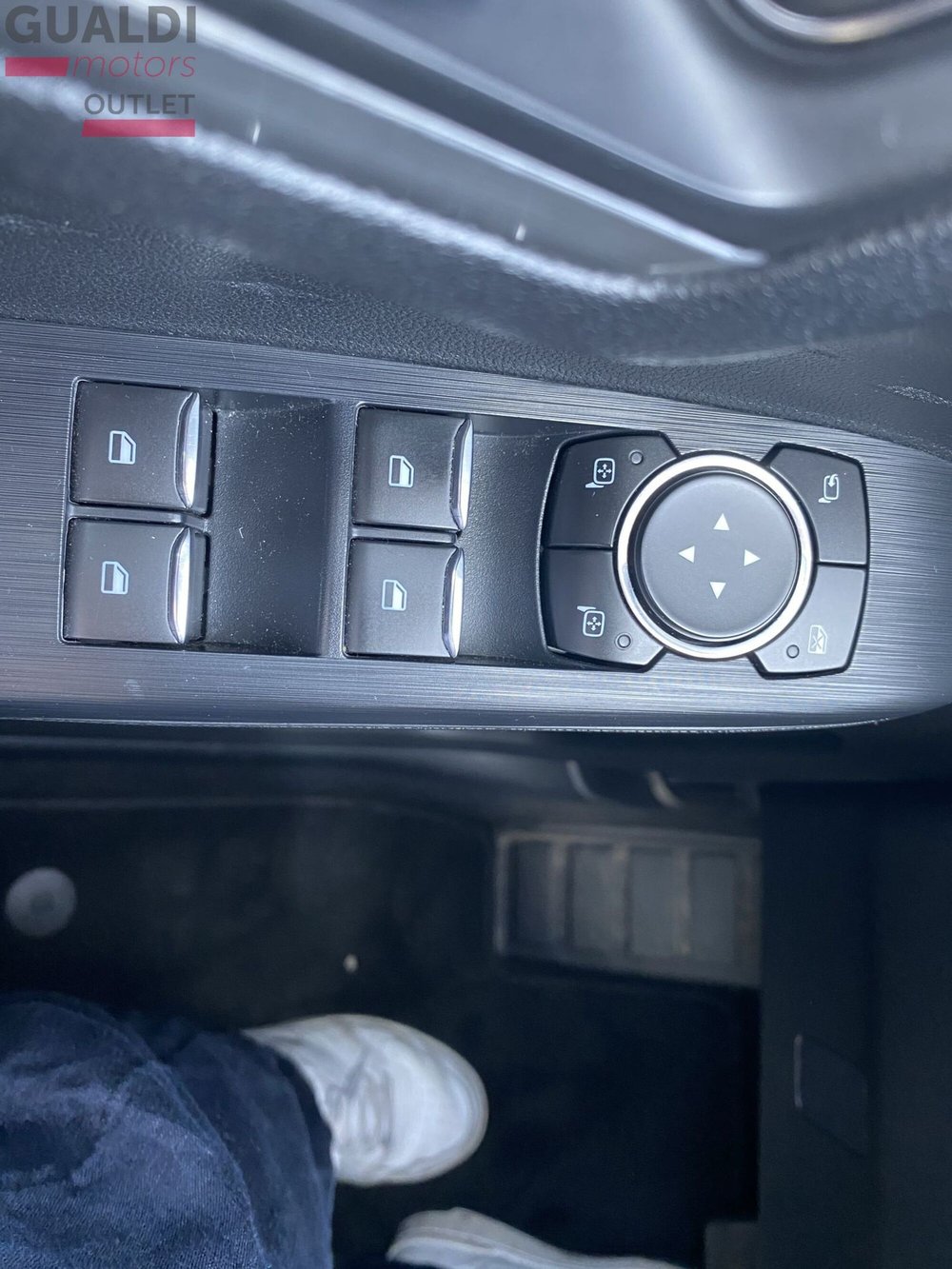 Ford Kuga usata a Modena (12)