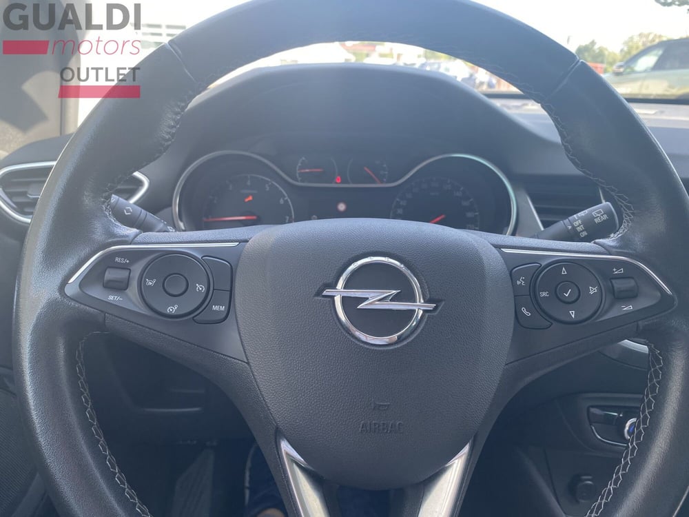 Opel Crossland usata a Modena (18)