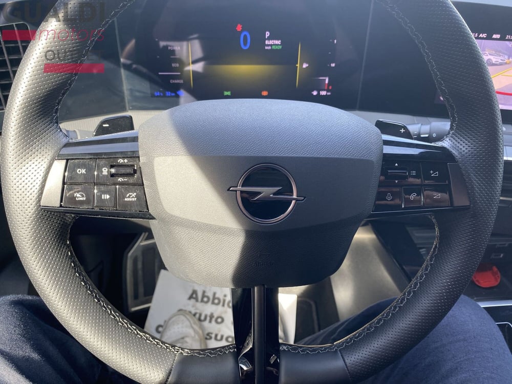 Opel Astra usata a Modena (17)