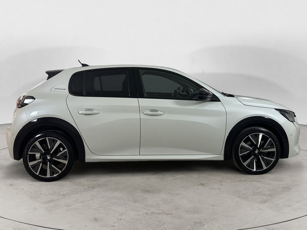 Peugeot 208 usata a Napoli (5)