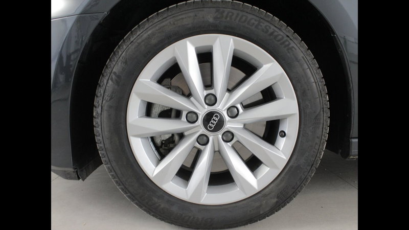 Audi A3 Sportback usata a Palermo (6)