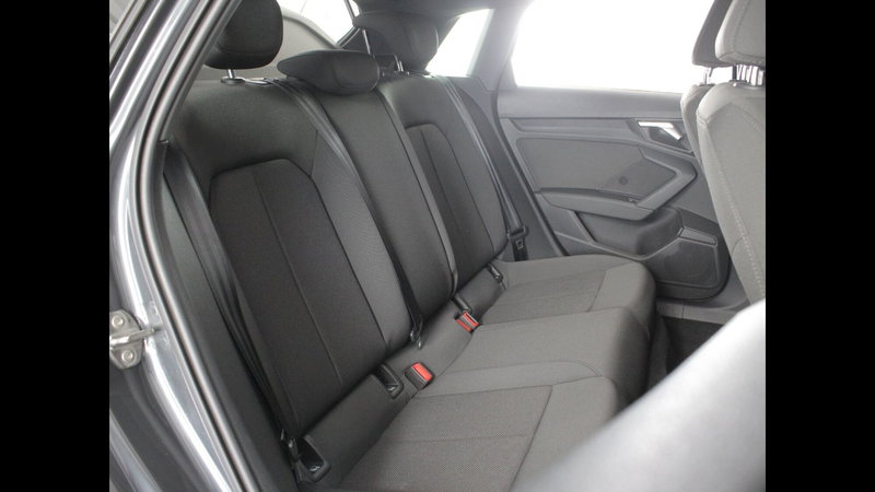 Audi A3 Sportback usata a Palermo (8)