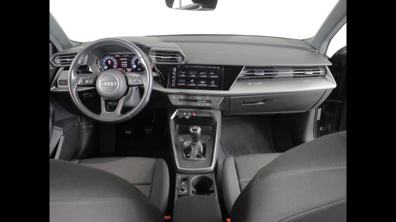 Audi A3 Sportback usata a Palermo (9)