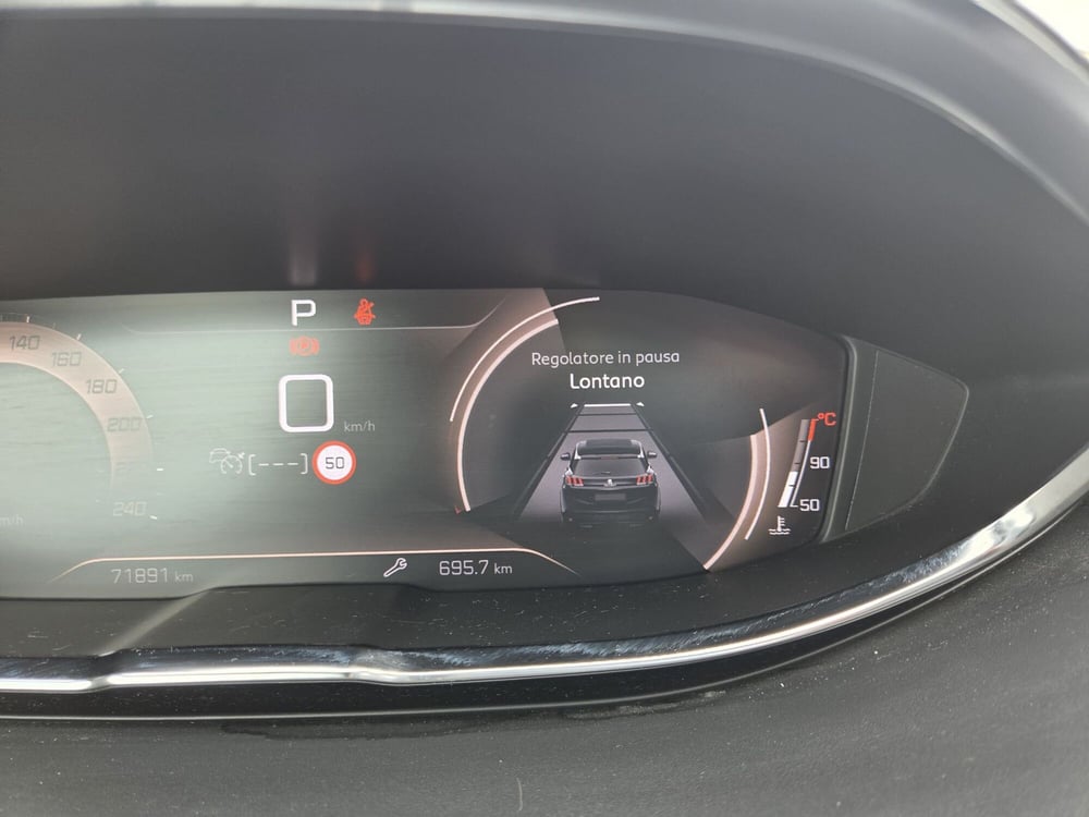 Peugeot 5008 usata a Cremona (15)