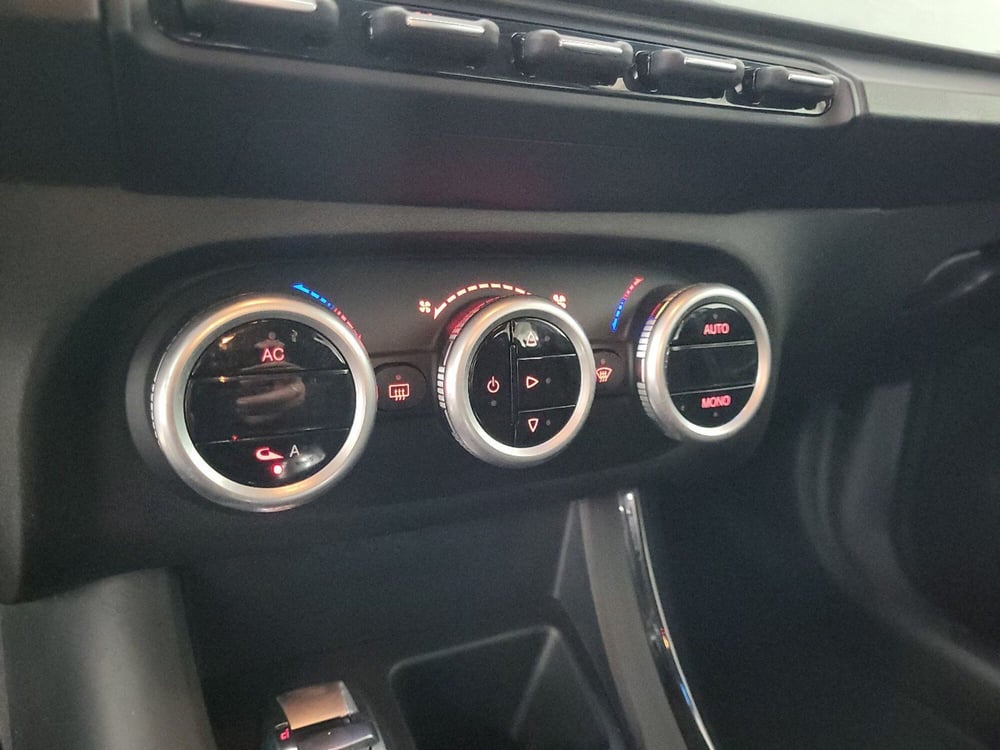 Alfa Romeo Giulietta usata a Arezzo (13)