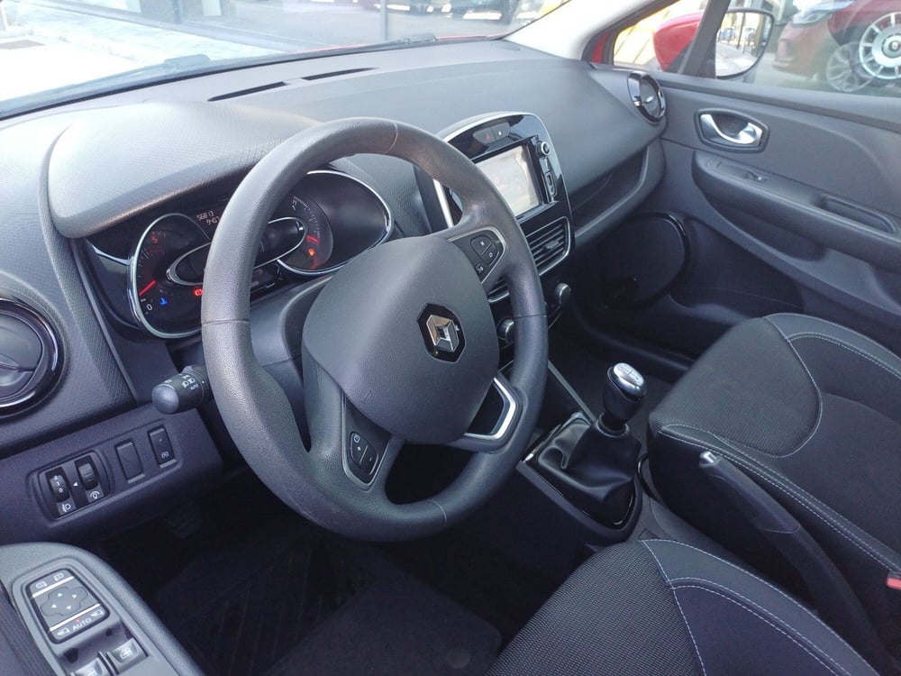 Renault Clio Sporter usata a Frosinone (9)