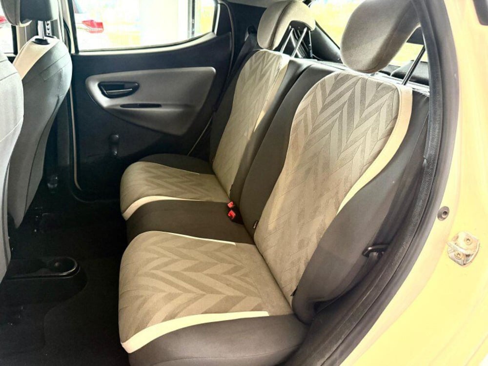 Lancia Ypsilon usata a Firenze (5)