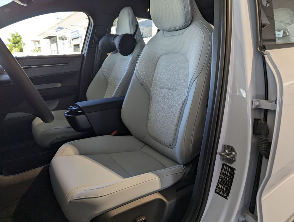 Volvo EX30 nuova a Pescara (5)