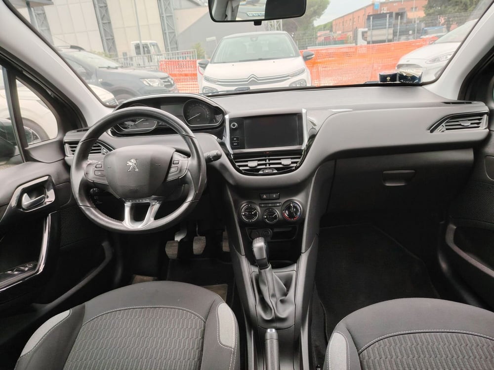 Peugeot 208 usata a Massa-Carrara (6)