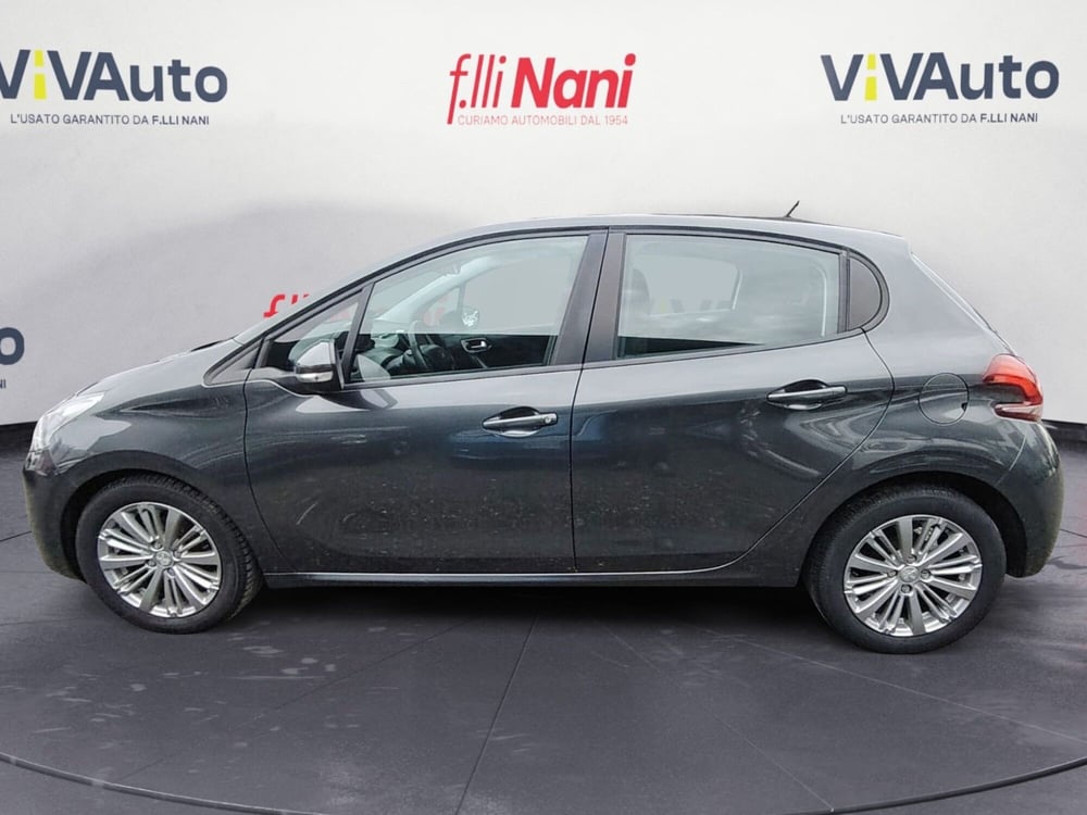 Peugeot 208 usata a Massa-Carrara (7)