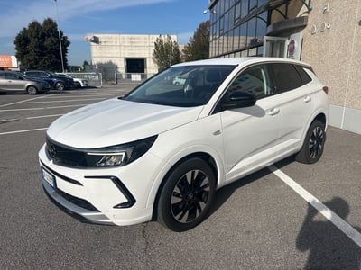 Opel Grandland 1.5 diesel Ecotec aut. Business Elegance del 2023 usata a Verdello
