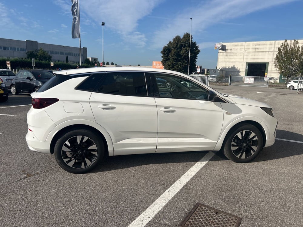 Opel Grandland usata a Bergamo (6)