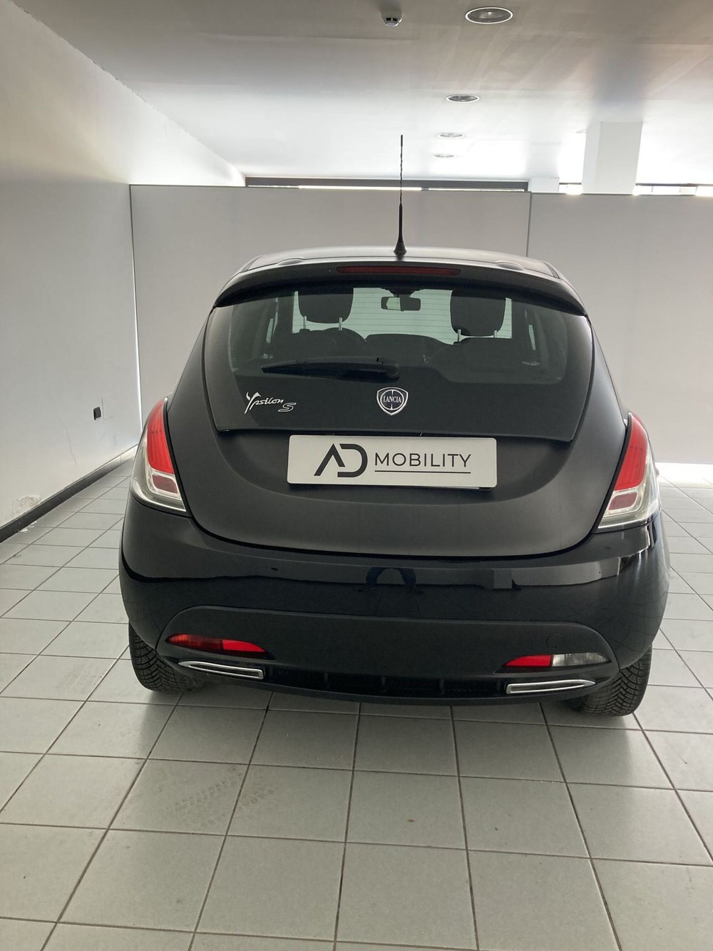 Lancia Ypsilon usata a Barletta-Andria-Trani (4)