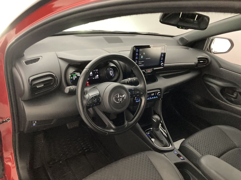 Toyota Yaris usata a Barletta-Andria-Trani (9)