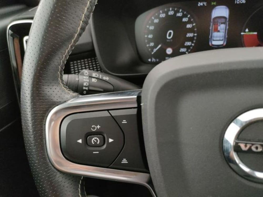Volvo XC40 usata a Modena (20)