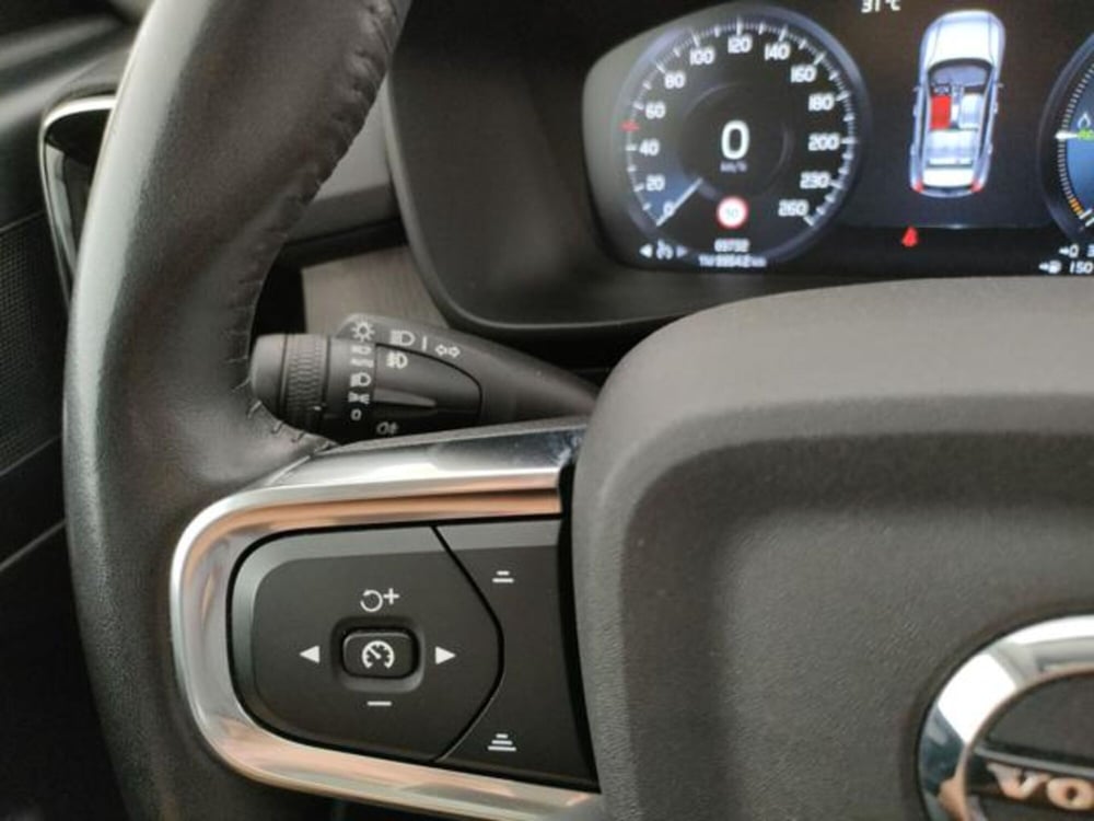 Volvo XC40 usata a Modena (20)