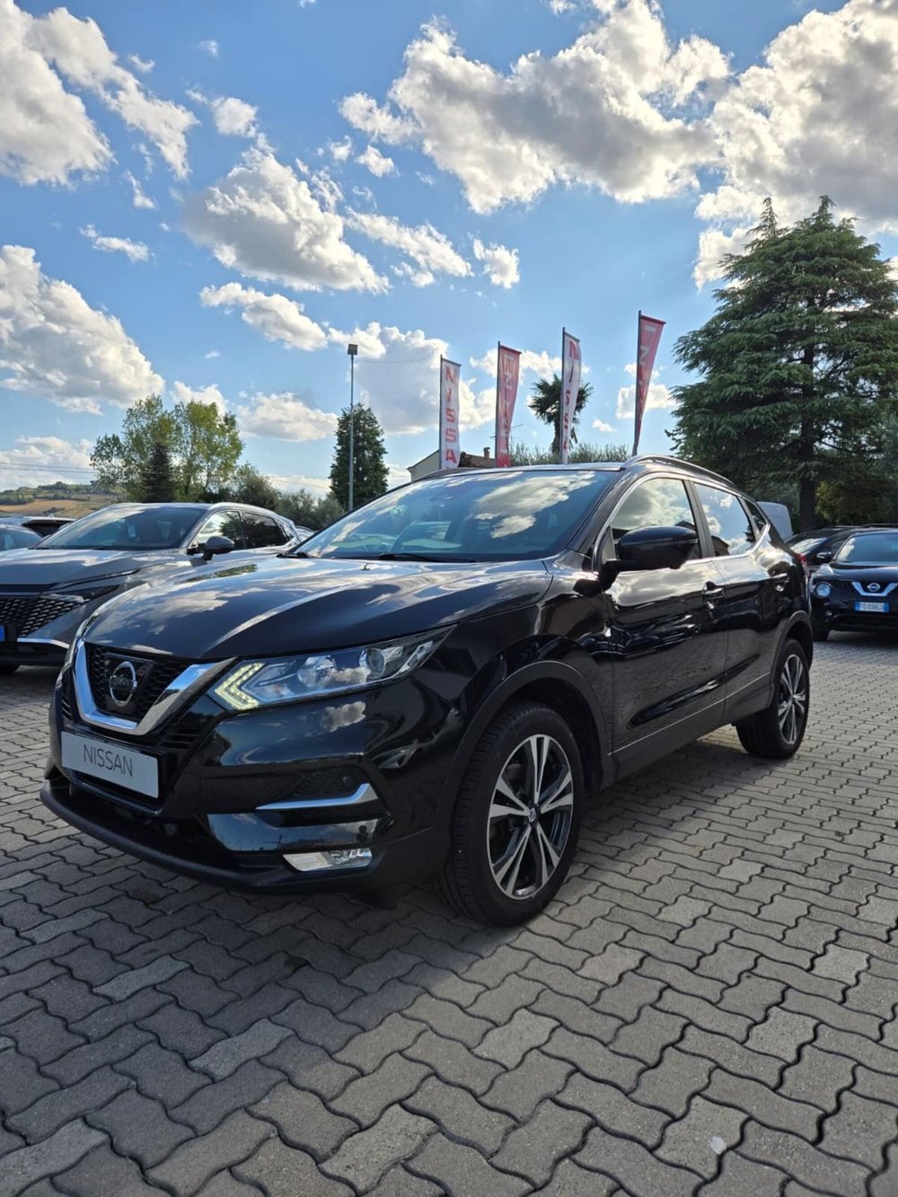Nissan Qashqai usata a Macerata (2)