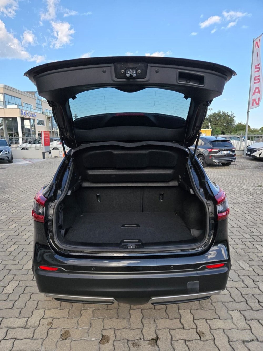 Nissan Qashqai usata a Macerata (8)
