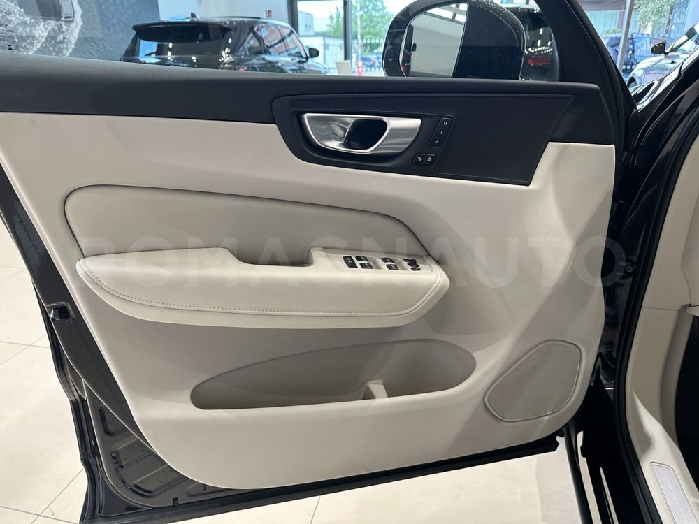 Volvo XC60 usata a Forlì-Cesena (12)