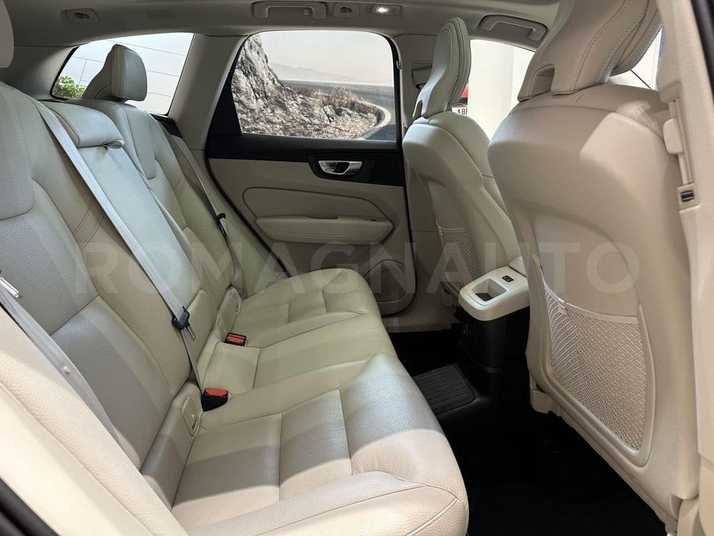 Volvo XC60 usata a Forlì-Cesena (14)
