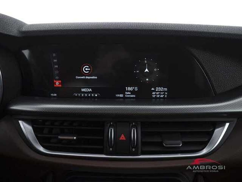 Alfa Romeo Stelvio usata a Perugia (15)