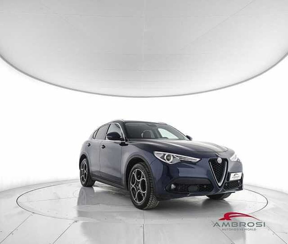 Alfa Romeo Stelvio usata a Perugia (2)