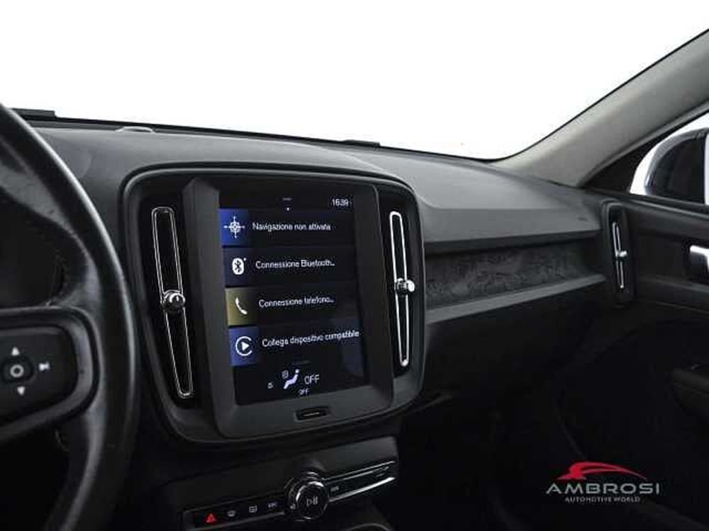 Volvo XC40 usata a Perugia (19)