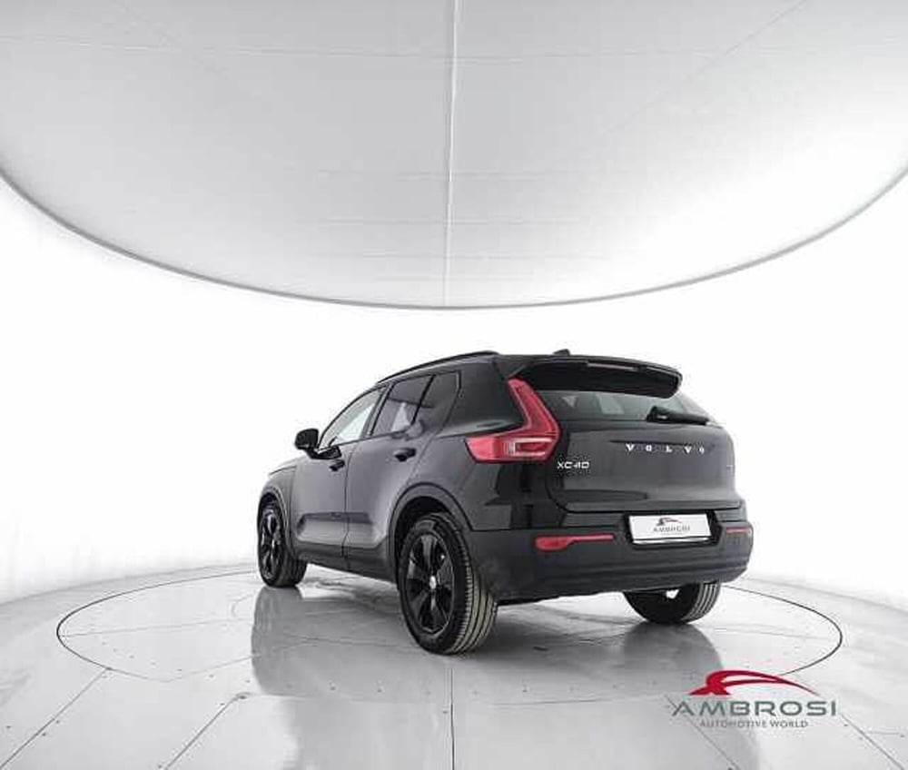 Volvo XC40 usata a Perugia (4)