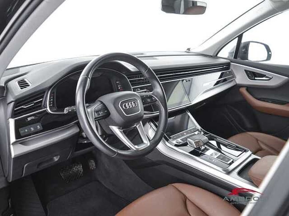 Audi Q7 usata a Perugia (8)