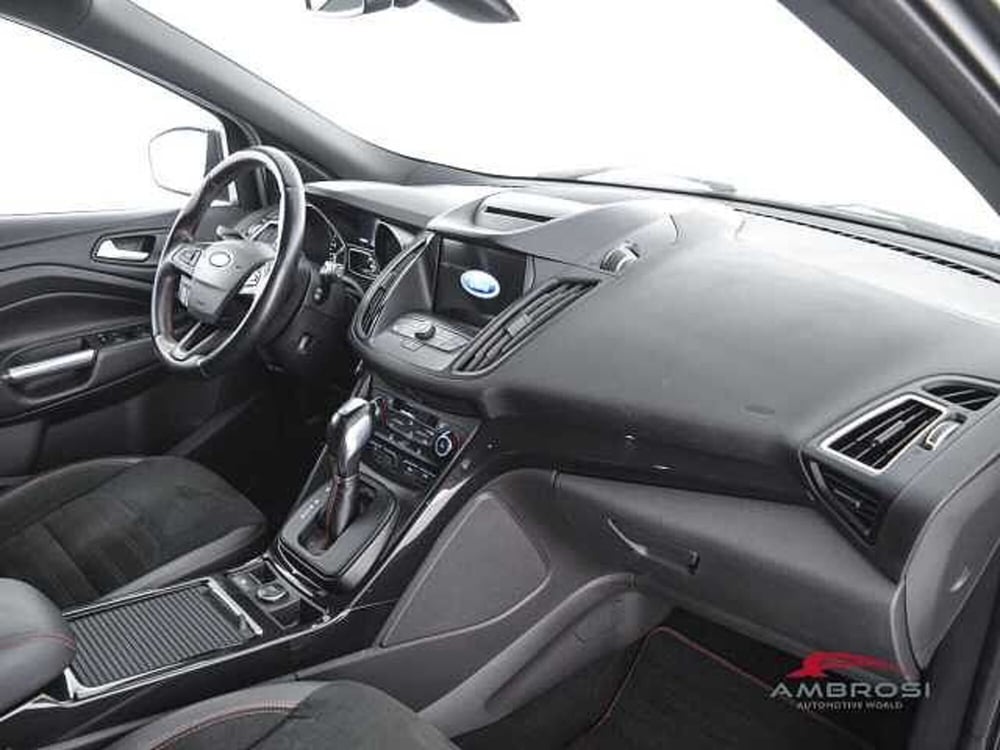 Ford Kuga usata a Perugia (12)
