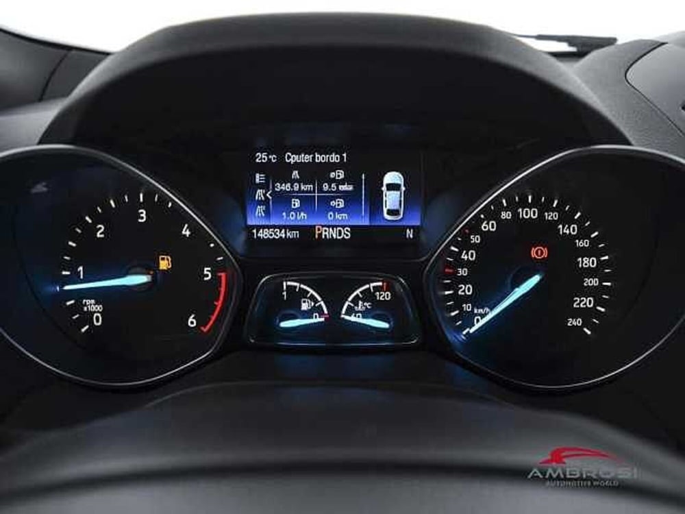 Ford Kuga usata a Perugia (13)