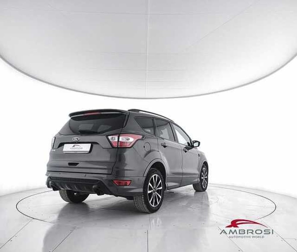 Ford Kuga usata a Perugia (3)