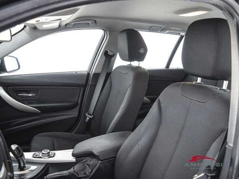 BMW Serie 3 Touring usata a Perugia (9)