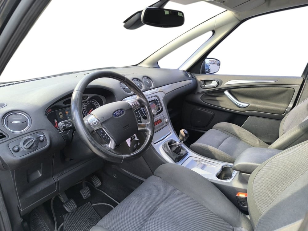 Ford S-Max usata a Udine (10)