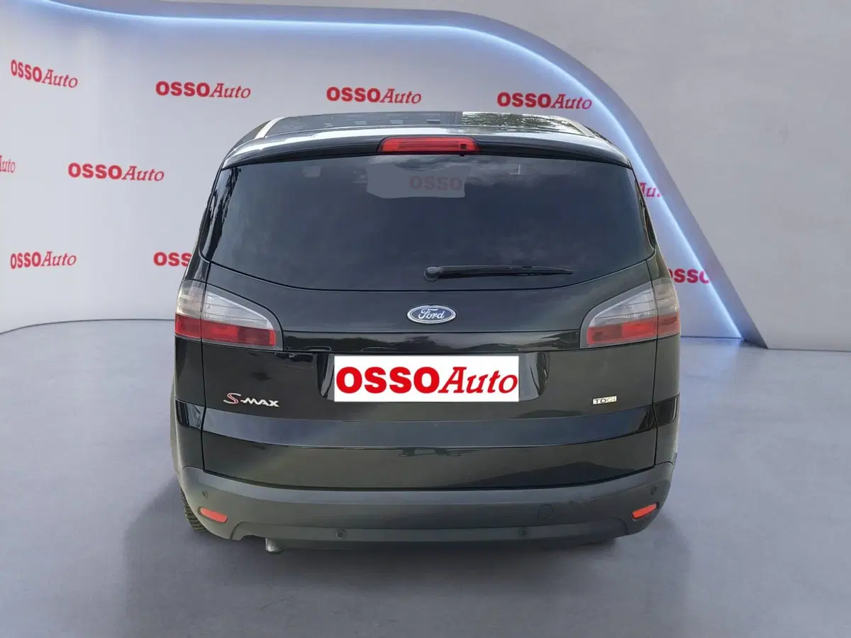 Ford S-Max usata a Udine (6)